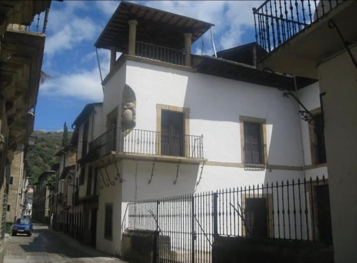 Hotel & Restaurante El Casino Villafranca Del Bierzo Luaran gambar